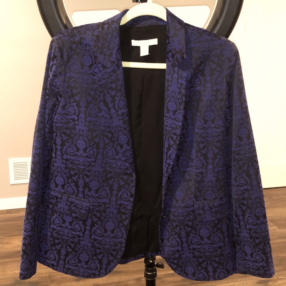 Chico’s Blazer with jacquard print